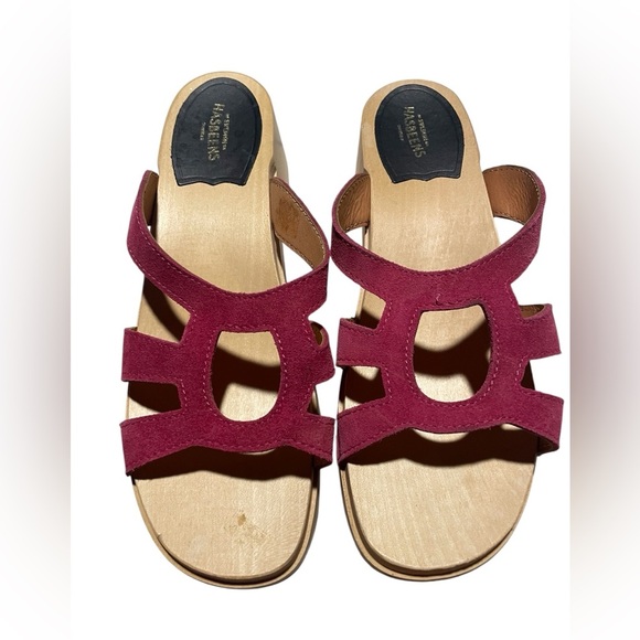 Swedish Hasbeens Women's Burgundy Mules - Picture 1 of 5